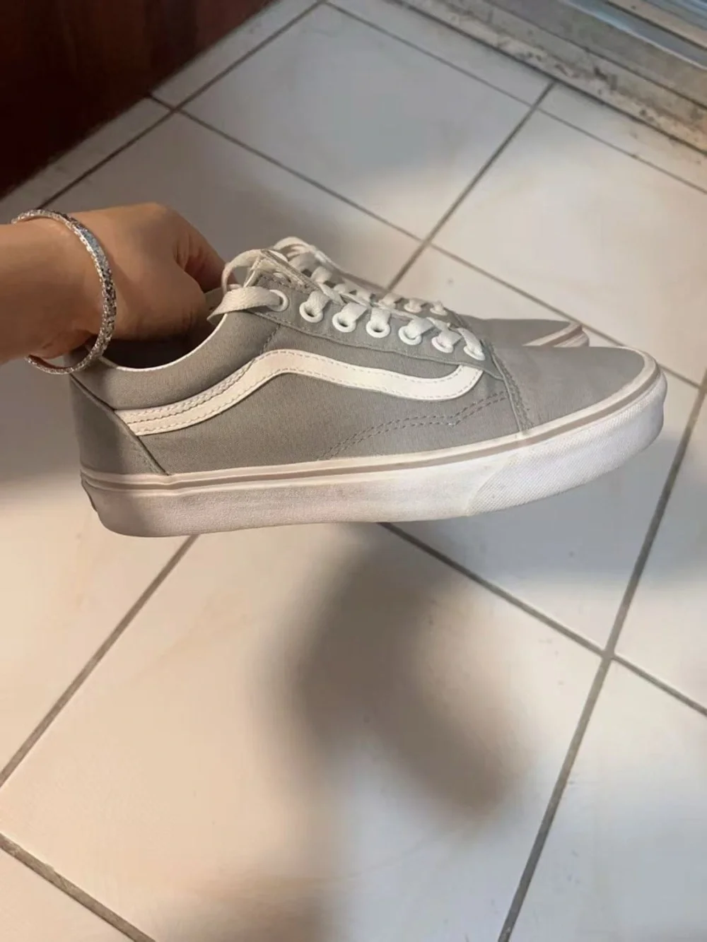 Vans Off The Wall Gray Casual Shoes Sneakers Unisex Size M 6.5 W 8